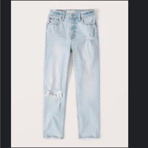 Abercrombie & Fitch - The Mom High Rise - Size 23L - worn once!